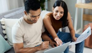 Garantindo saúde financeira com Yees! Construtora + Caixa